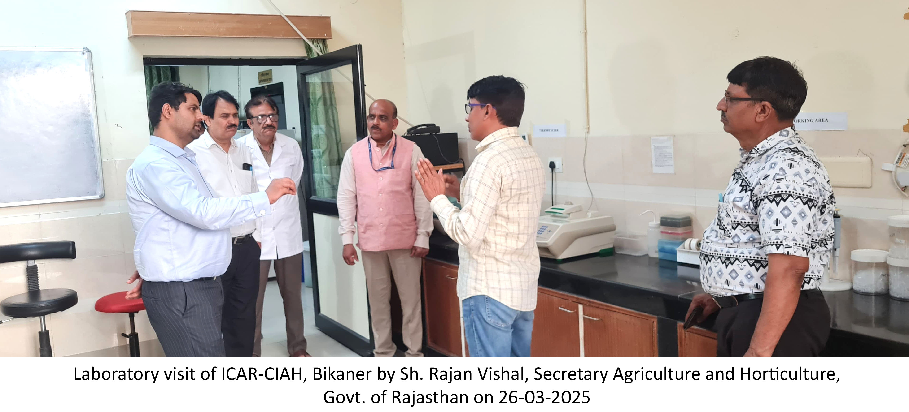 Lab Visited by Sh. Rajan Vishal, Secretary